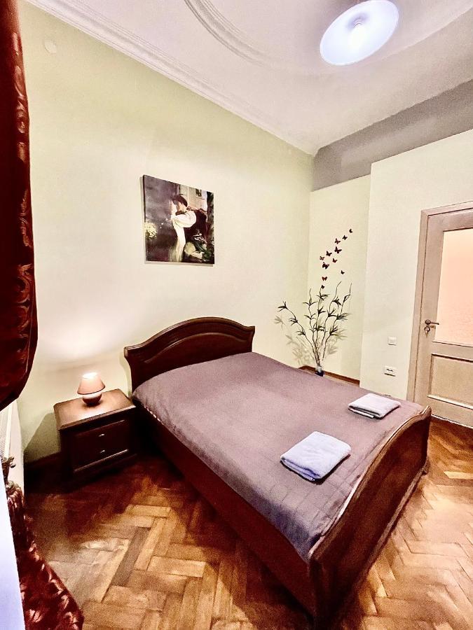 3 Rooms Apartments In The City Centr Lviv Eksteriør billede