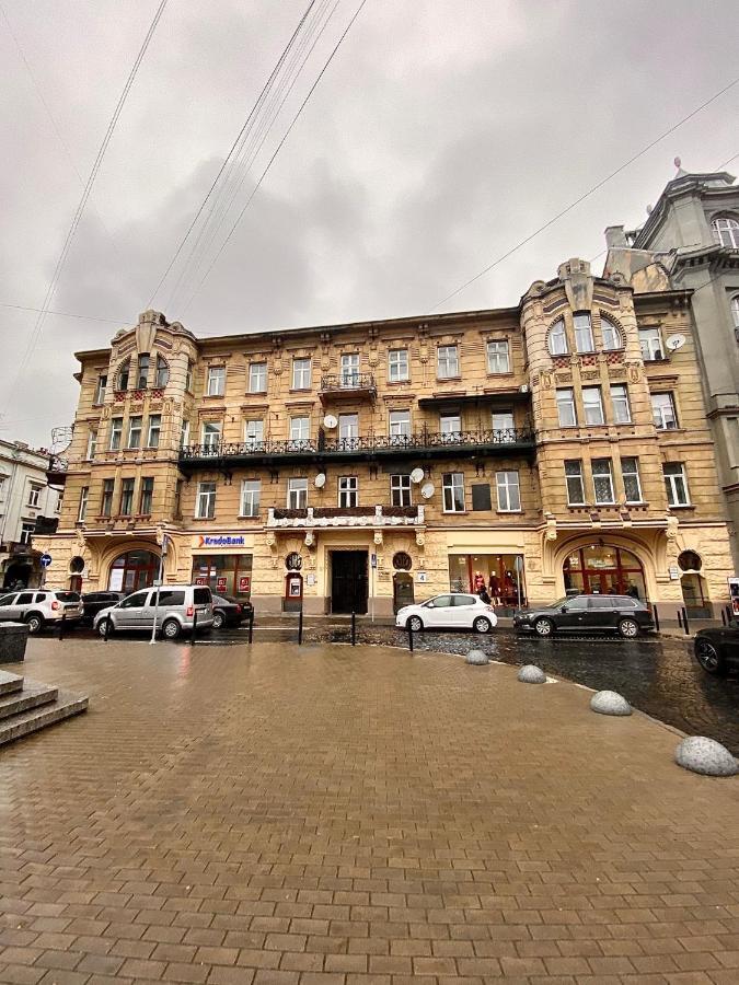 3 Rooms Apartments In The City Centr Lviv Eksteriør billede